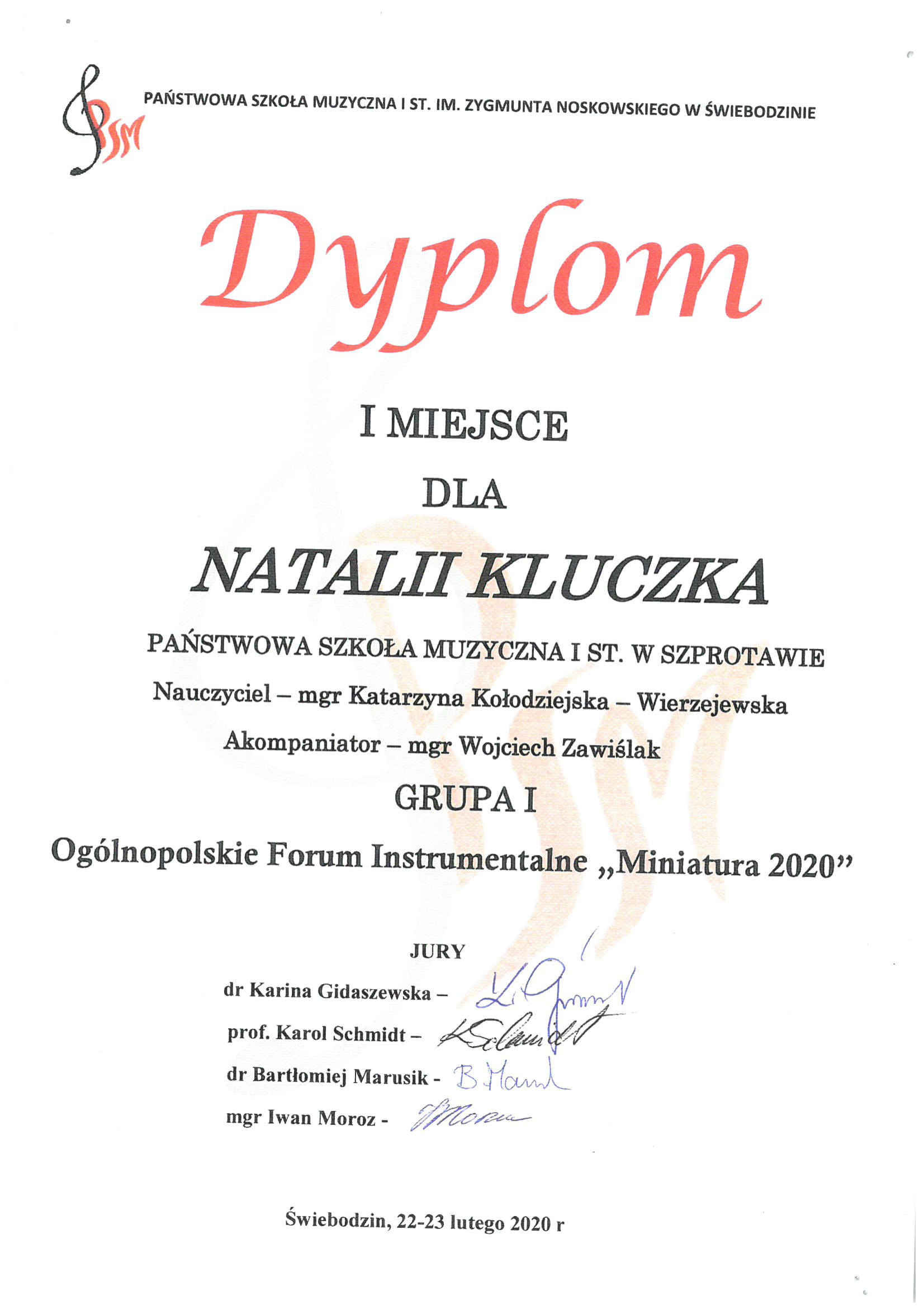DYPLOMY 05